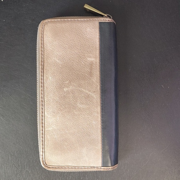 Fossil Leather Wallet Multicolor Lots of Pockets Zip Around - Picture 6 of 11